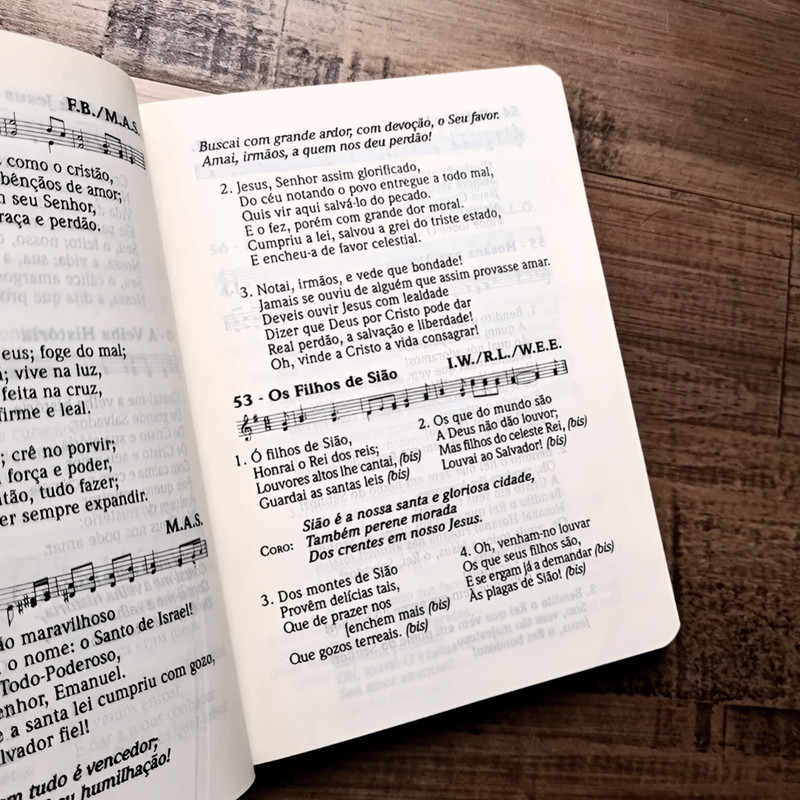 Bíblia Cantor Cristão Edição De Bolso Brochura Candy Tiffany - Image 2