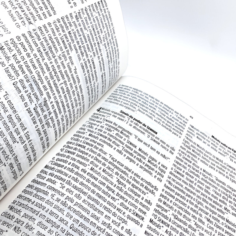 Bíblia NVT Slim Luxo Branca - Image 2