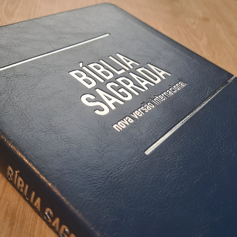 Bíblia NVI Extra Gigante Capa Luxo Azul - Image 2