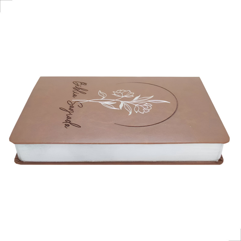 Bíblia NVT Letra Grande Luxo Fendi - Image 3