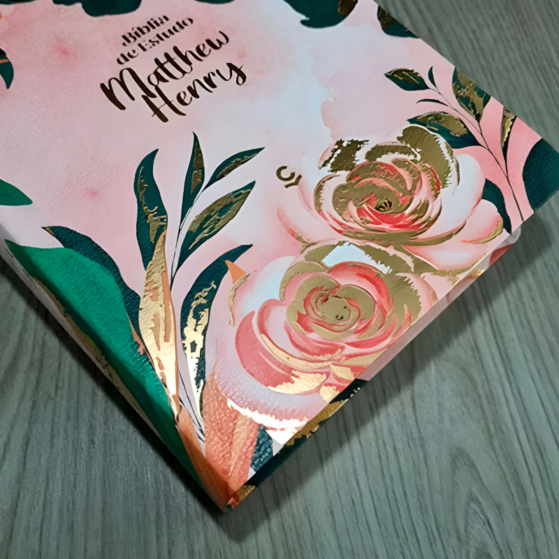 Bíblia De Estudo Matthew Henry Capa Luxo Floral - Image 3