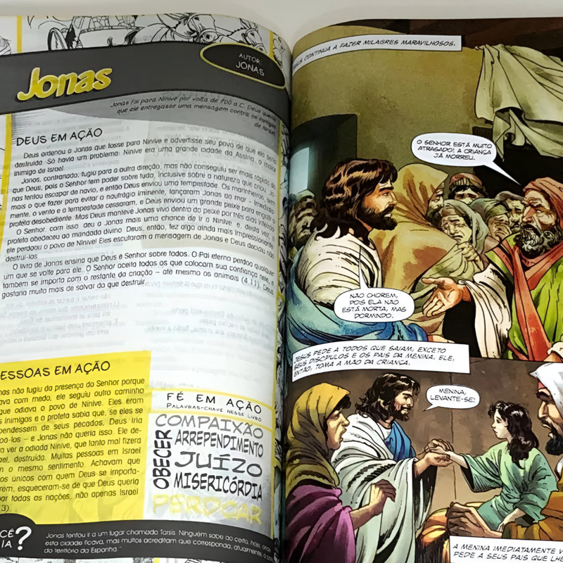 Bíblia Em Ação De Estudo Edição Especial Capa Luxo Cinza - Image 4