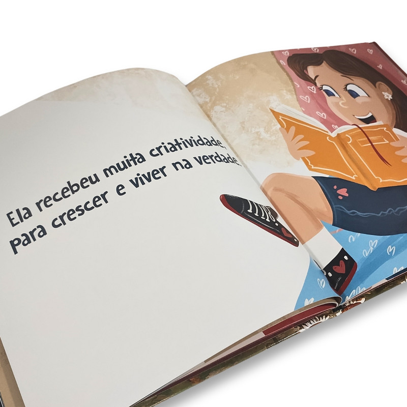 Ela é Ela | Nikolas Ferreira e Ana Campagnolo | Capa Dura - Image 2